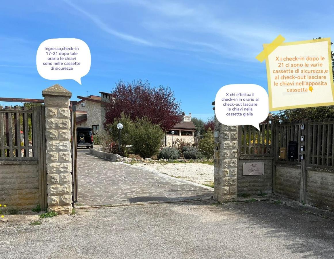Case Vacanza E Camere In Villa Isabella Con Parcheggio Custodito E Wifi Gioia Del Colle Buitenkant foto