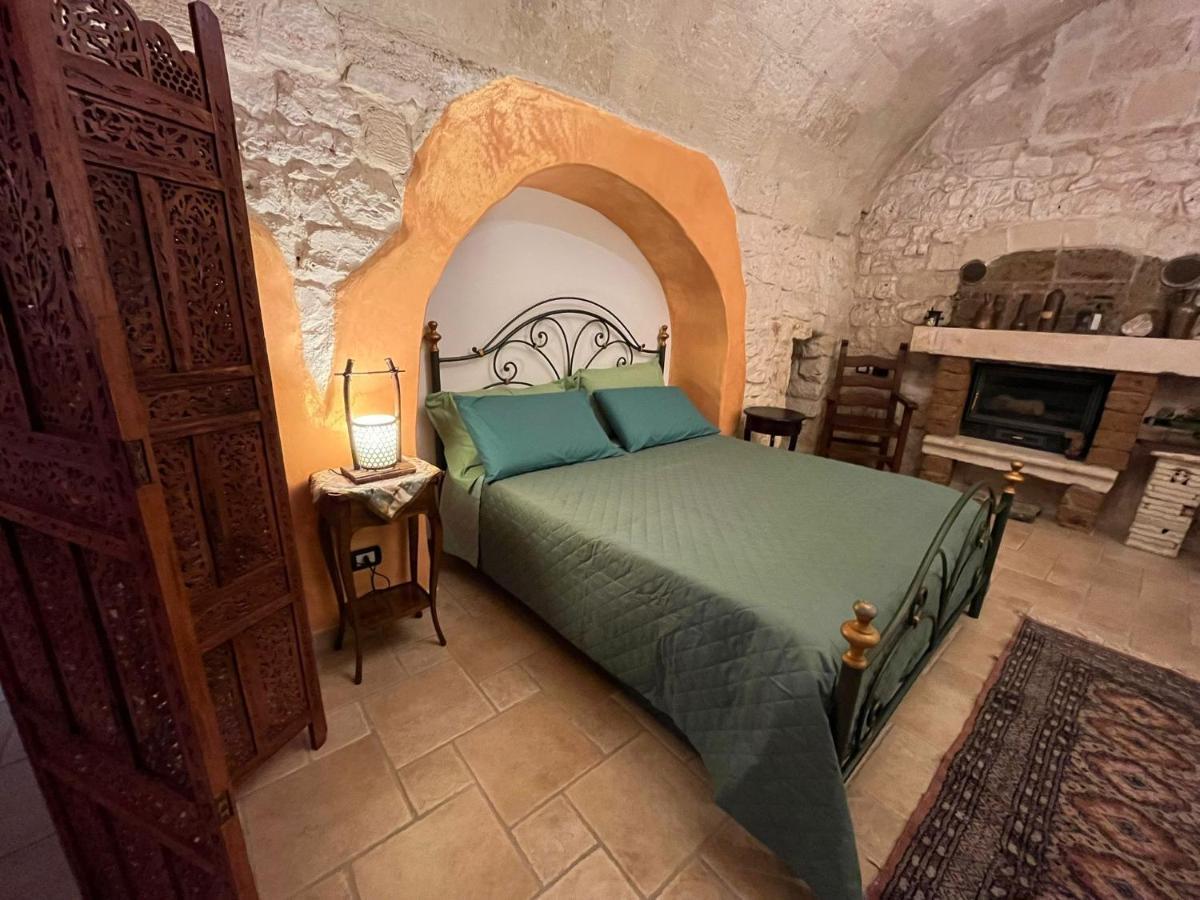 Case Vacanza E Camere In Villa Isabella Con Parcheggio Custodito E Wifi Gioia Del Colle Buitenkant foto