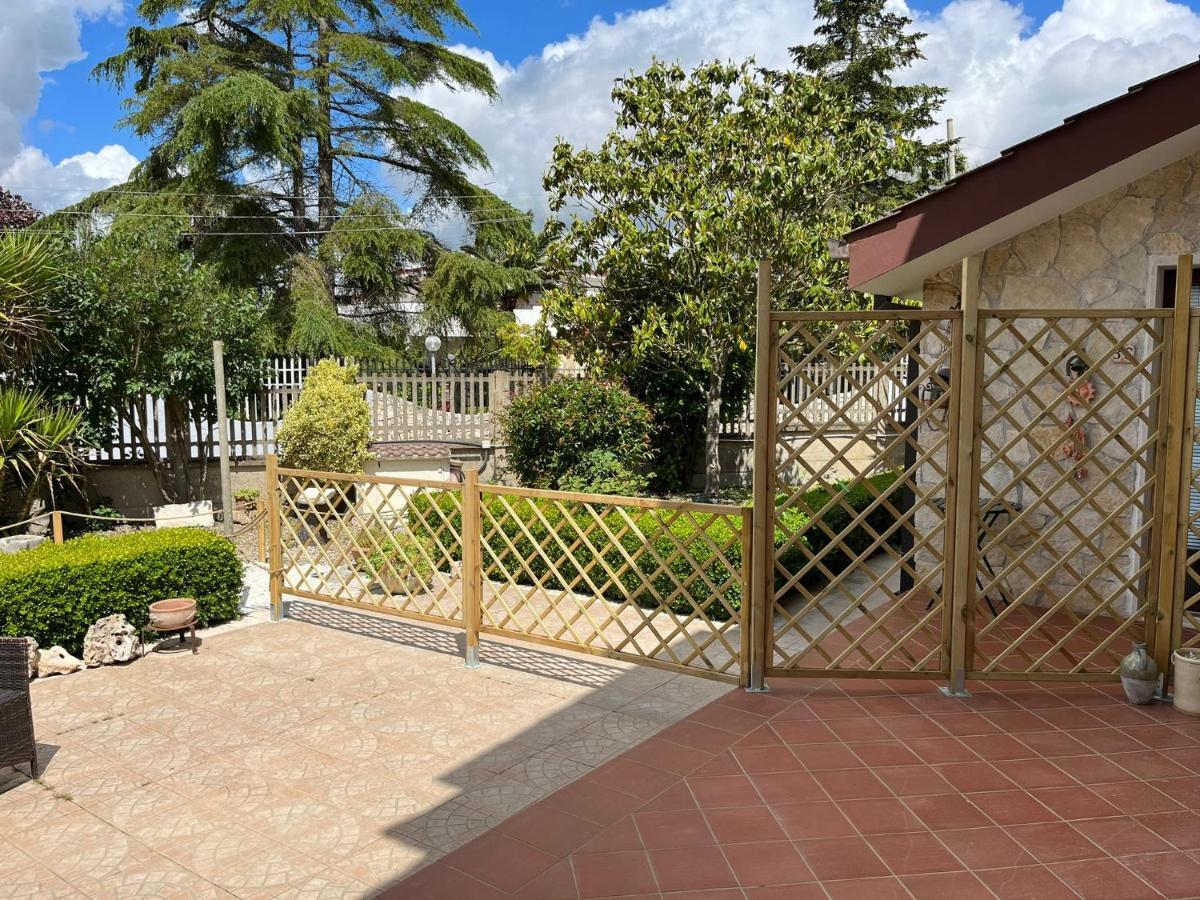 Case Vacanza E Camere In Villa Isabella Con Parcheggio Custodito E Wifi Gioia Del Colle Buitenkant foto